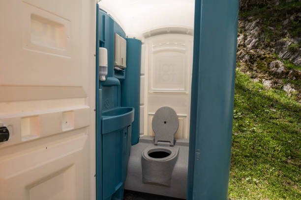 Portable Toilet Options We Offer in Valparaiso, IN